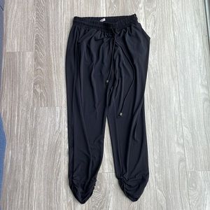 Dressy cropped joggers with pockets